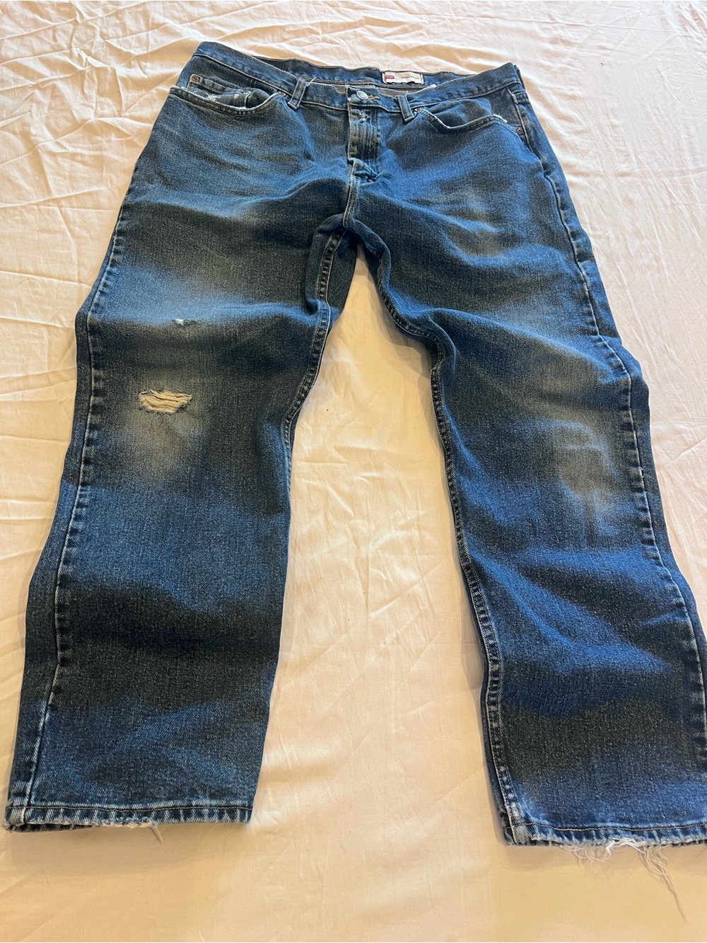 Wrangler Men’s Blue Medium Wash Denim Jeans Straight Regular Fit Mid Rise 38/30